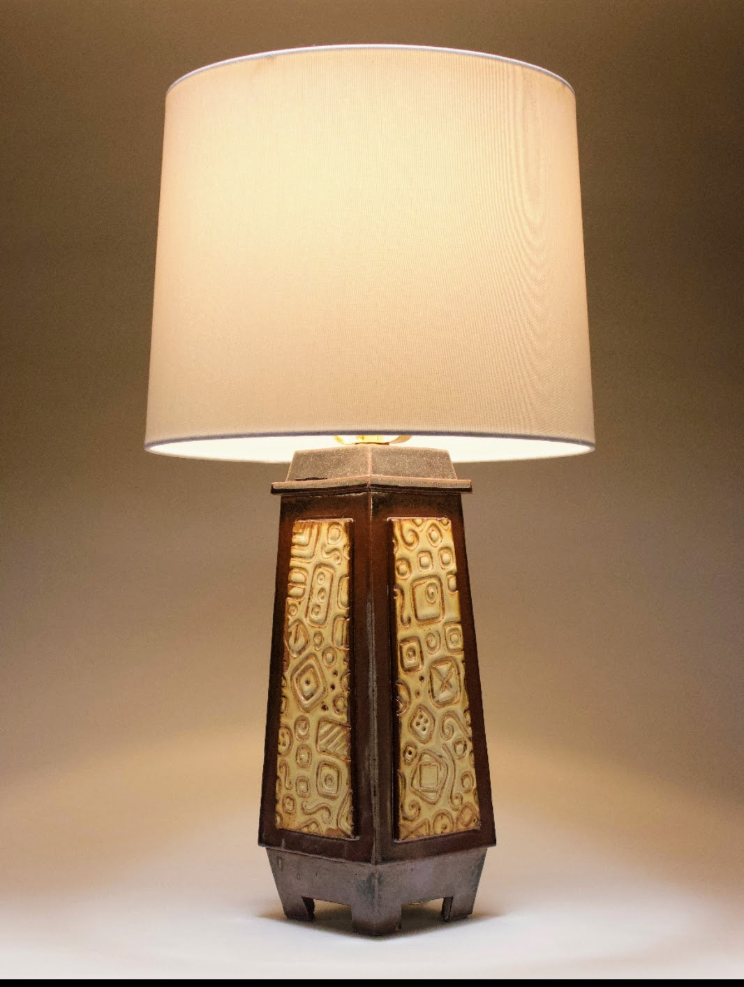 Lamp - Runes