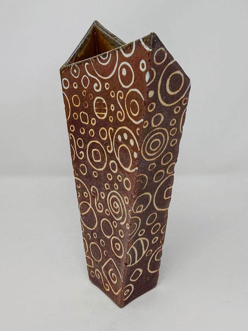 Vase No. 09