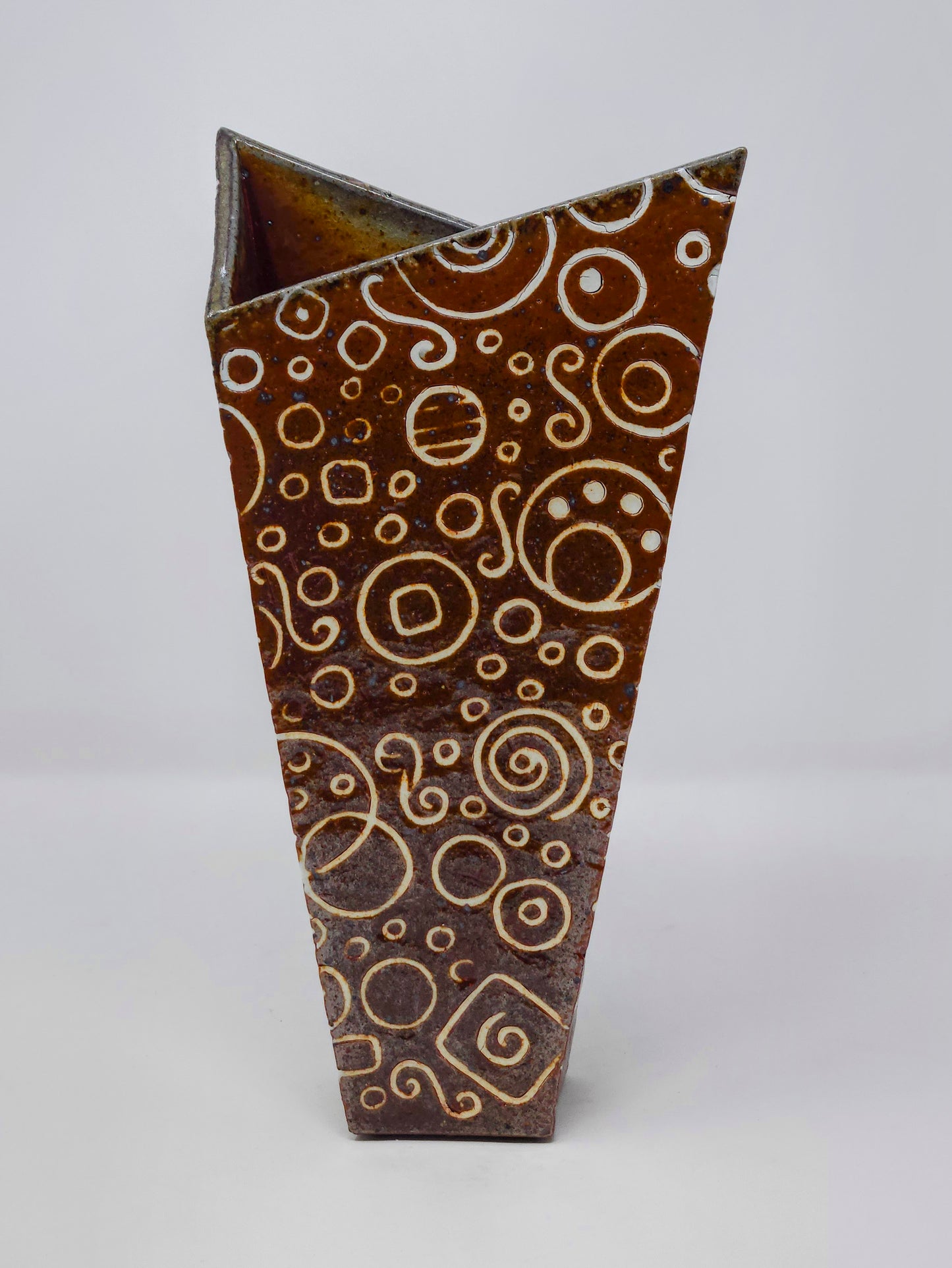 Vase No. 09