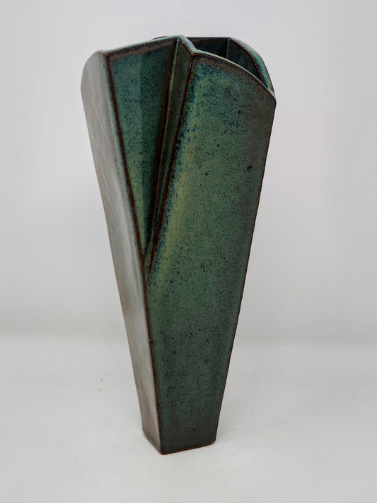 Vase No. 08