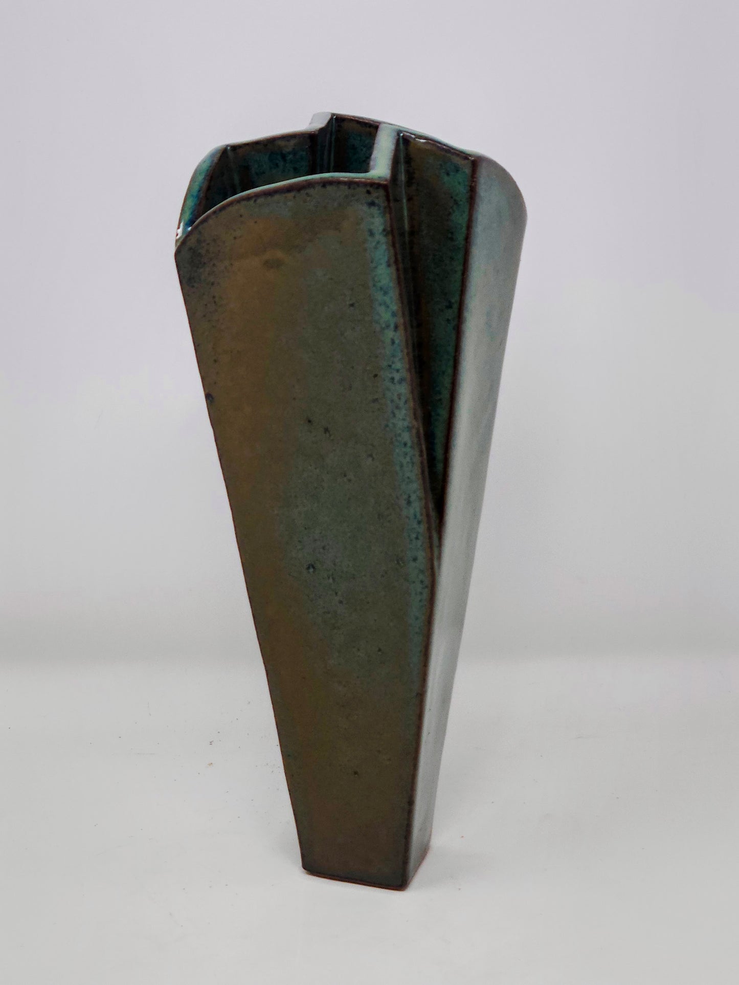 Vase No. 08