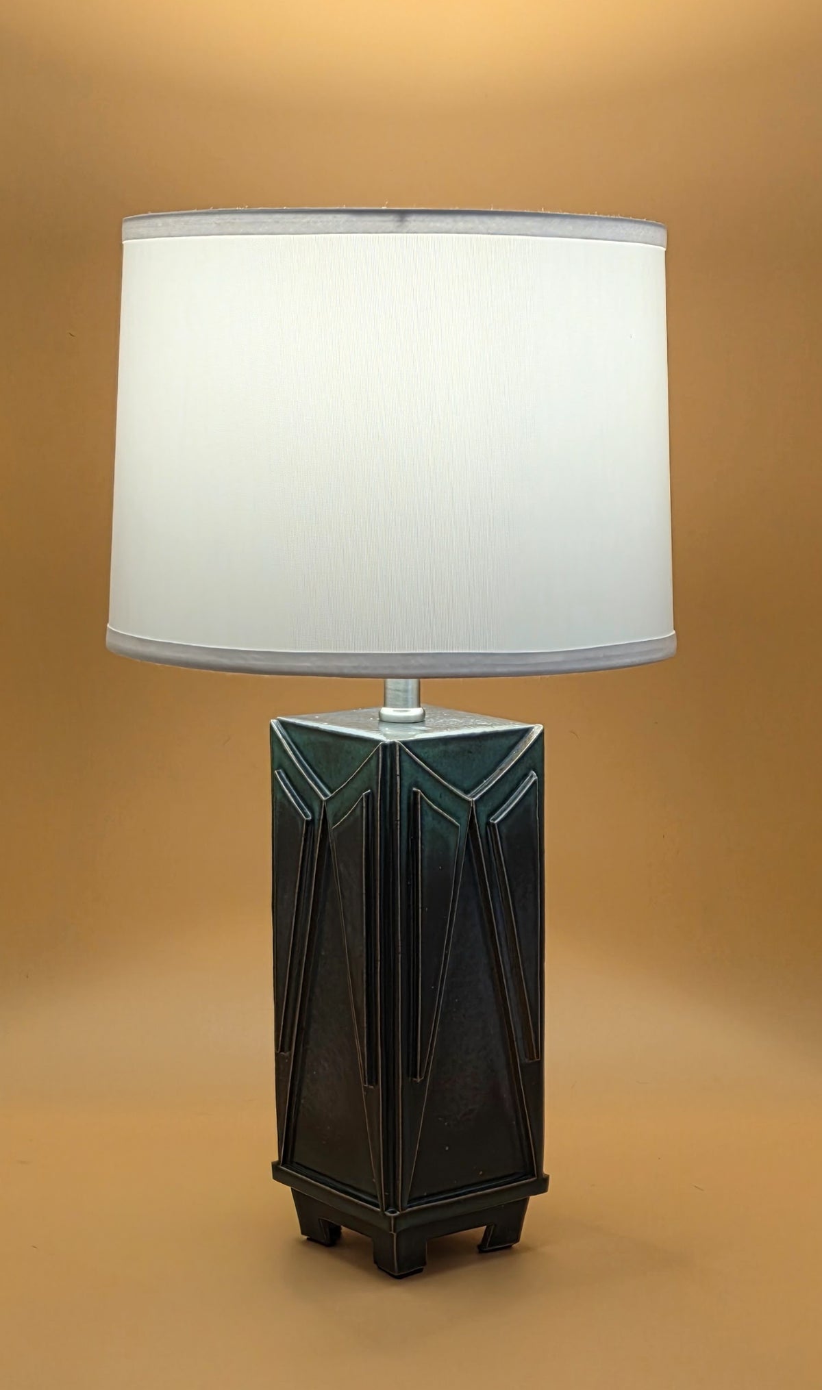 Obsidian Deco