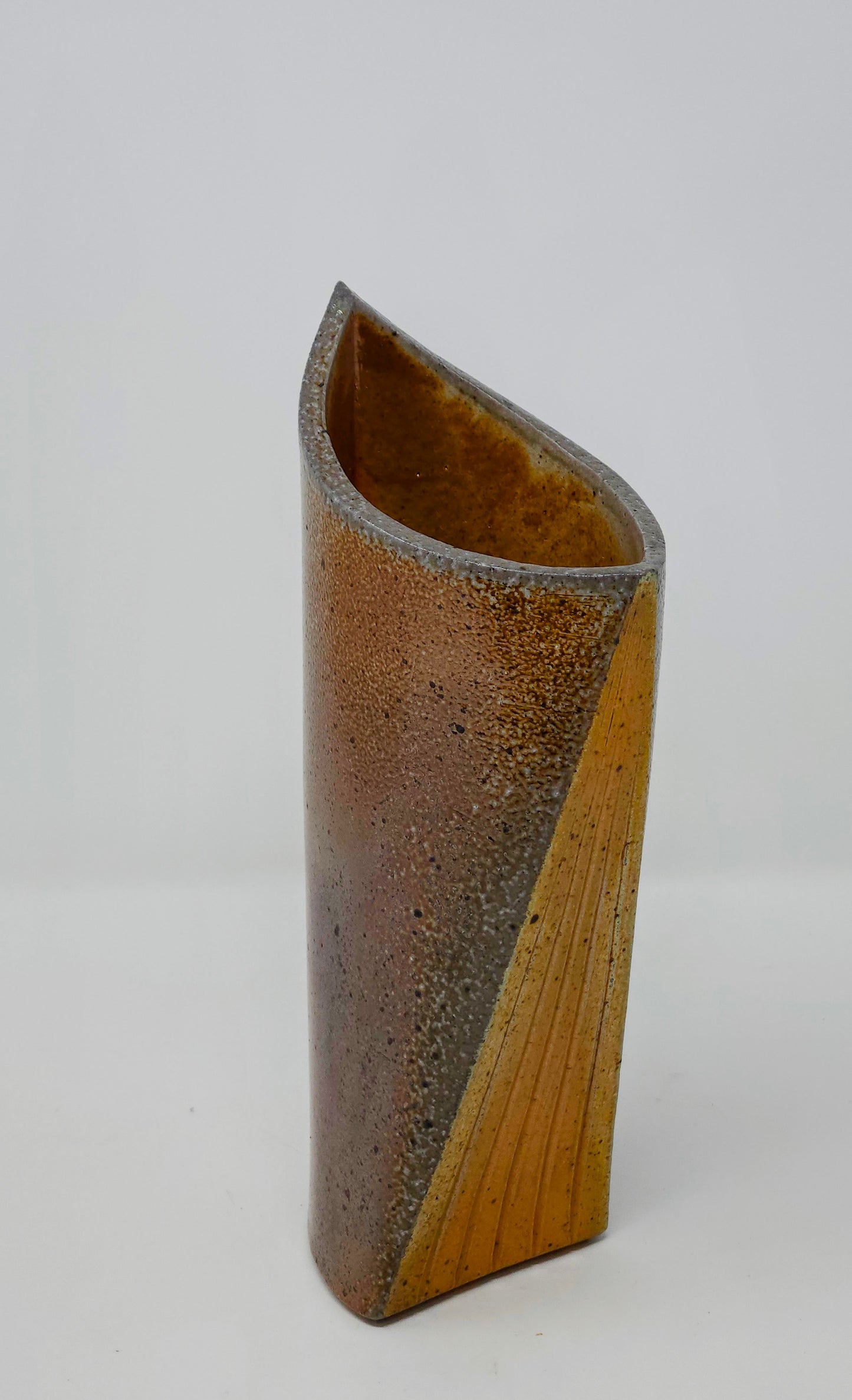 Vase No. 16